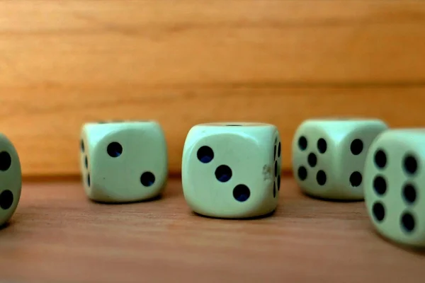 伟德国际真人游戏